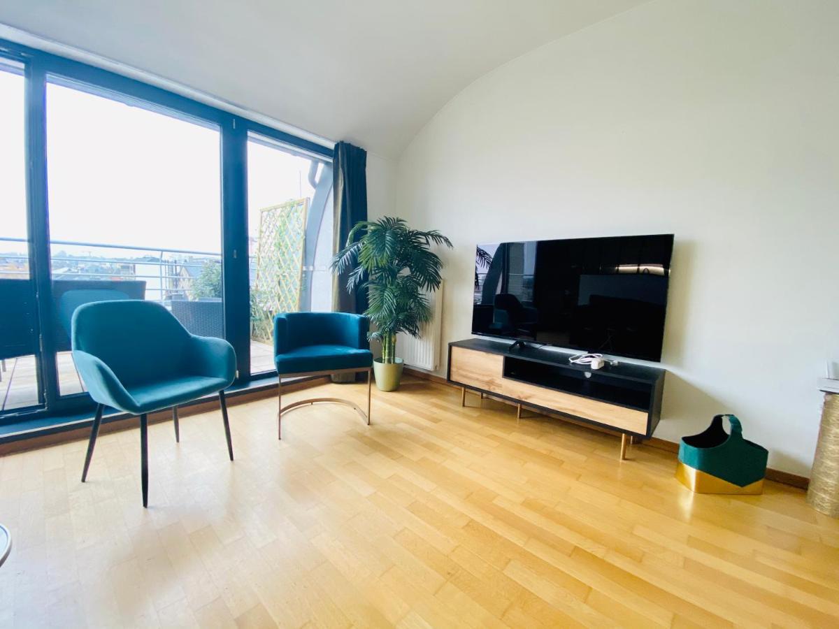 The Luxury Green Penthouse In City Center With Terrace And Free Parking Luxembourg Exterior photo