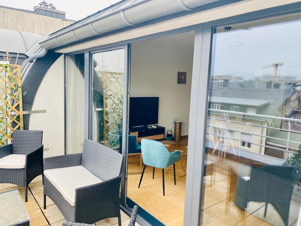 The Luxury Green Penthouse In City Center With Terrace And Free Parking Luxembourg Exterior photo